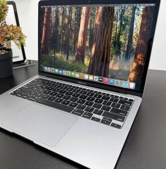 Продам MacBook air m1 (2021 г.)