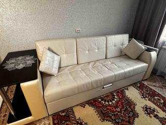 Диван кожаный