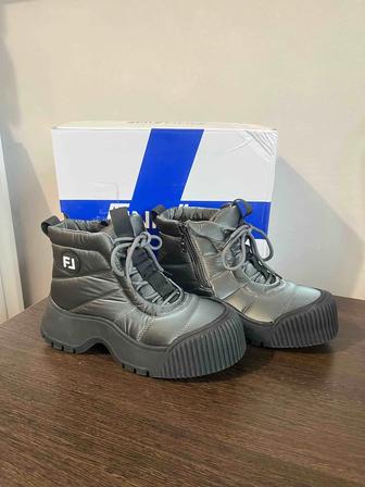 Дутыши новые, 37 размер.