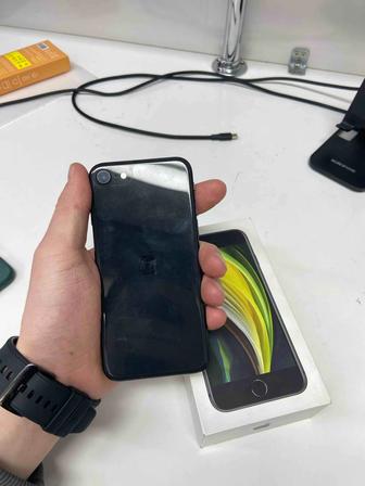 iPhone SE 2020