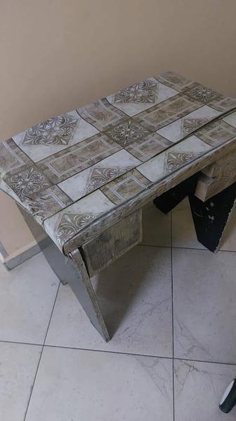стол