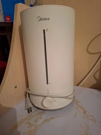 Увлажнитель воздуха Xiaomi.