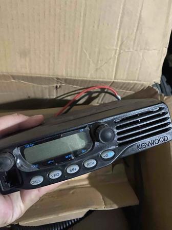 Возимая/стационарная радиостанция Kenwood TM-471A