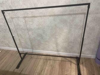 продам напольную вешалку