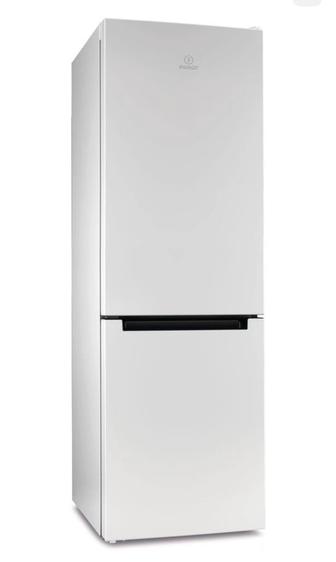 Продается холодильник Indesit