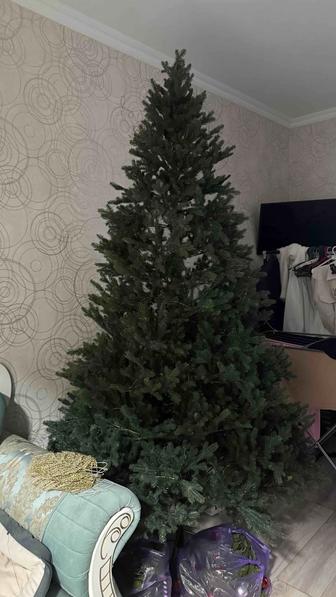 Елка литая 240 см