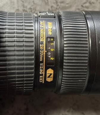 Nikon D800 AF-S Nikkor 24-70mm f/2.8G ED Профессиональный комплект