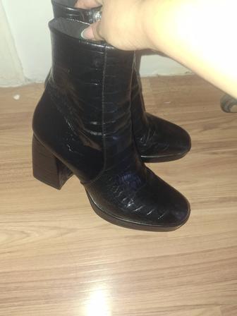 Продам сапожки срочно