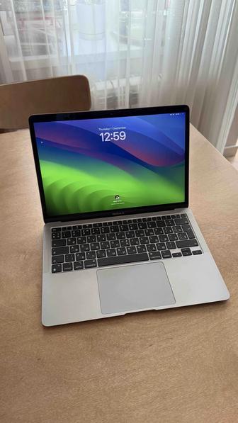Macbook Air M1 2020