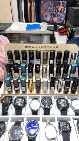 Парфюмерия разливная высшего качества и стойкости с витриной