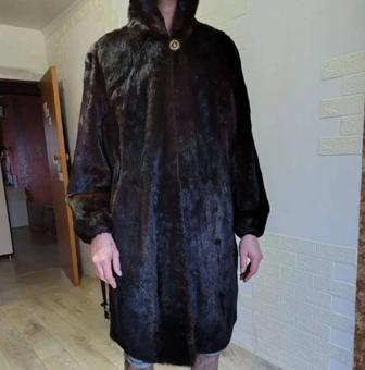 Шуба норка натуральная с поясом и капюшоном