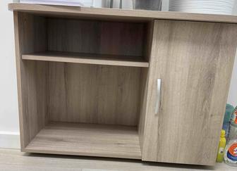 Продам тумбу офисную