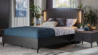 Срочно продам шикарный спальный гарнитур