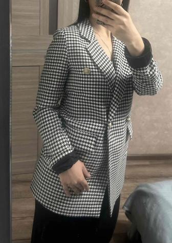 Женский пиджак