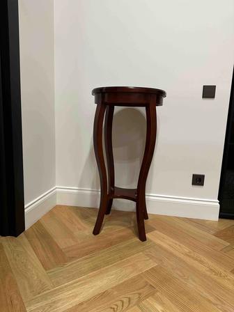 Продам деревянную тумбу