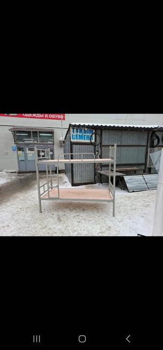 Продам двухярусные кровати