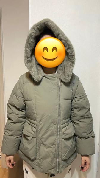 Продам женскую зимнюю куртку