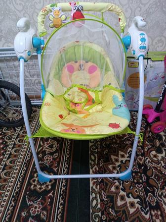 Продам детскую качели