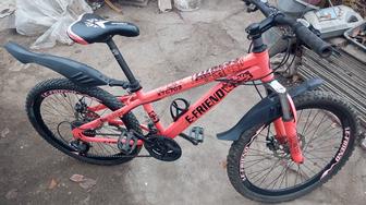 Продам велосипед в хорошем состоянии размер колес 24