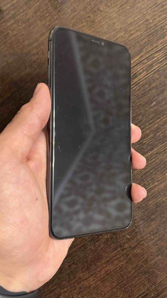 Продам срочно IPhone 11 Pro Max