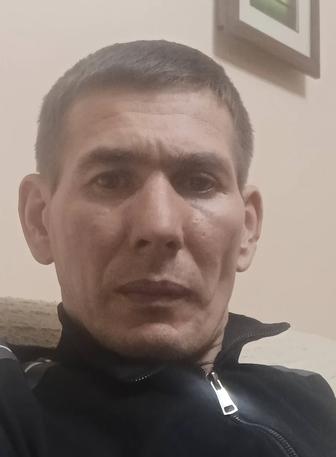 Электрик, электромонтажник.