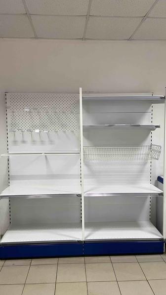 Стеллаж для магазина пристенный