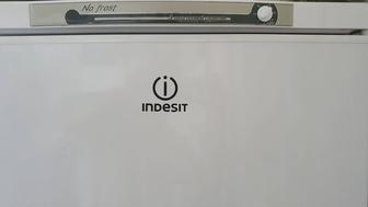 Морозильная камера Indesit 237L