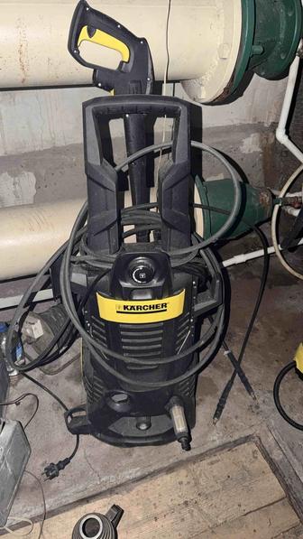 Продам оборудование для химчистки KARCHER