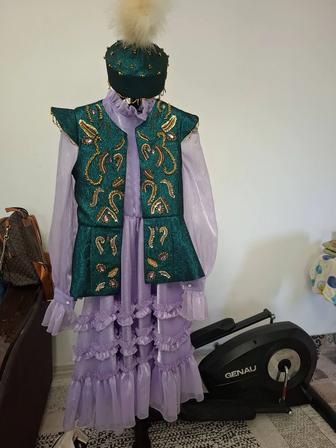 Костюм казахский