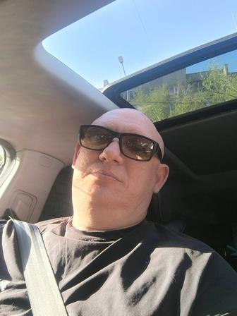 Водитель с личным автомобилем
