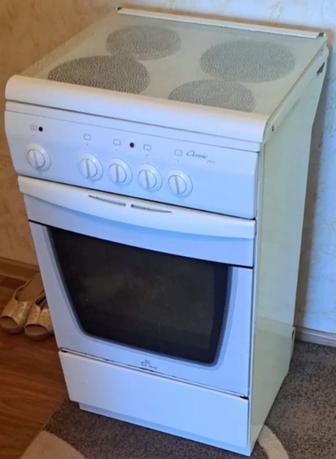 Продам плиту на запчасти.