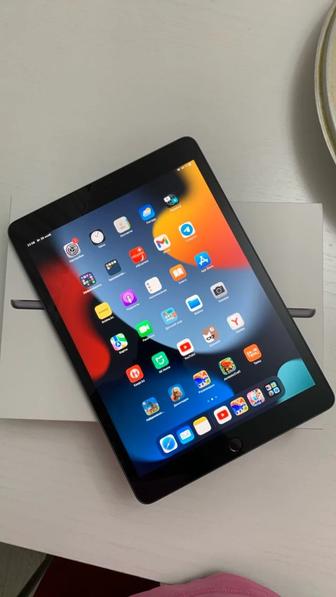 ПРОДАМ apple iPad 10.2 64gb (серый)