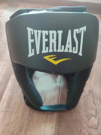 Боксерский шлем