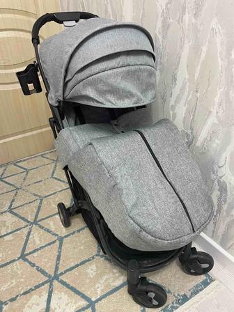 Продается коляска прогулочная
