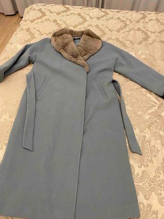 Продам пальто