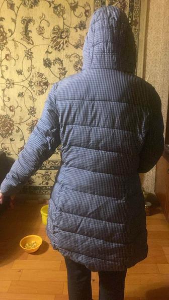 Продам пуховик почти новый