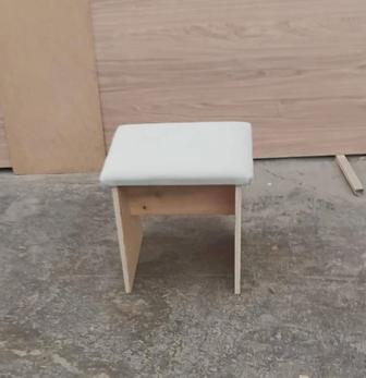 Табуретки маленькие. Жер устел