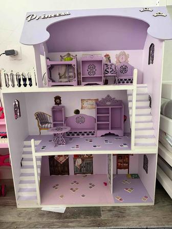 Кукольный домик