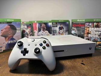 Xbox One S, плюс 7 игр. GTA5 и FIFA