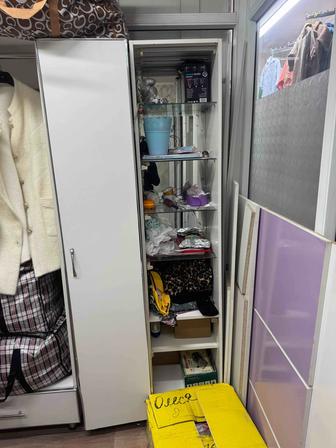 Продам шкафы срочно