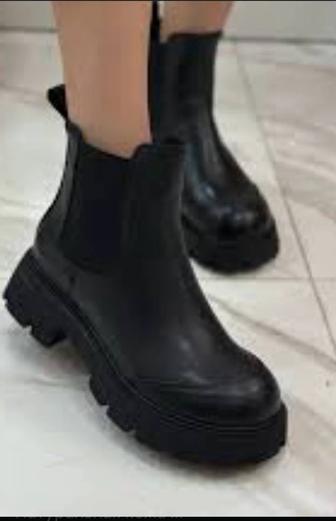 Сапоги Челси женские 39 размер