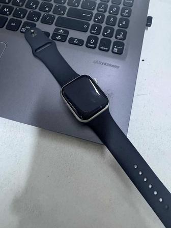 Продам Apple Watch 2