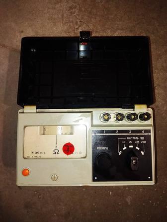 М416 Омметр СССР 1981 г. Рабочий В комплекте 3 батареи