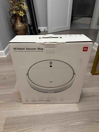 Робот-пылесос Mi Robot Vacuum-Mop