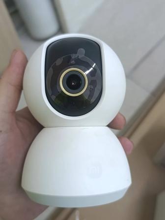 Продам 2 камеры новые MI для видеонаблюдения для видеоняни тоже подходит