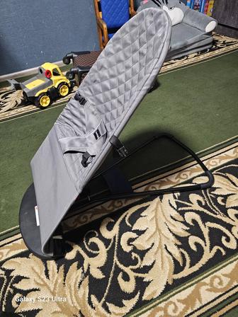 Продам шизлонг