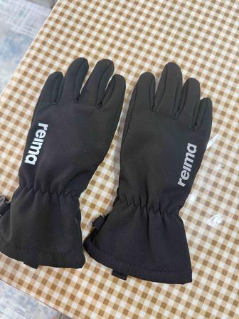 Перчатки reima