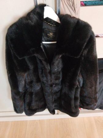 Продам норковую шубу