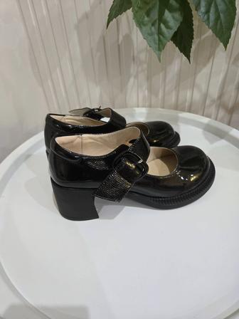 Туфли в стиле МериДжейн 36р.