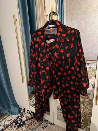 Разгрузка свой вещи